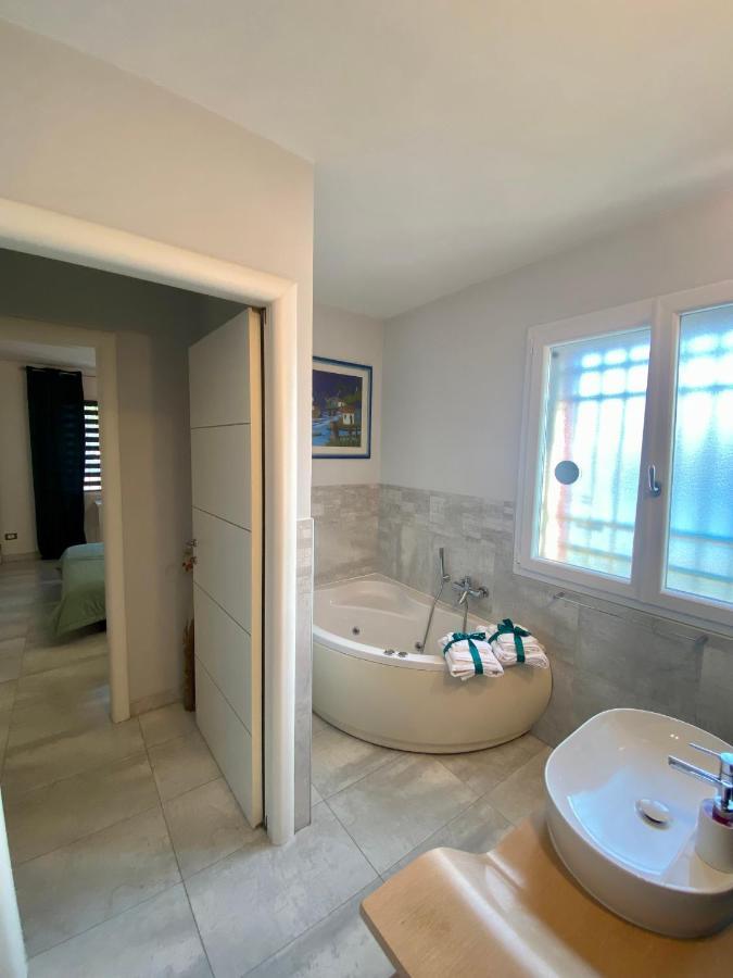Bed and Breakfast Tra Campagna E Mare Lido delle Nazioni Exterior foto